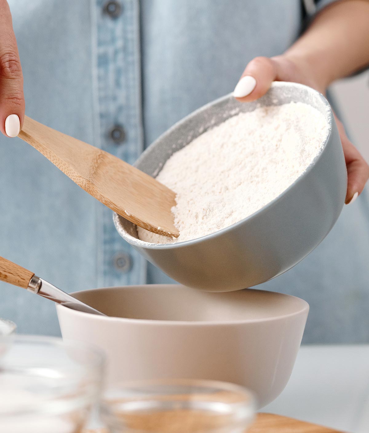 Backen von Apfelbrot